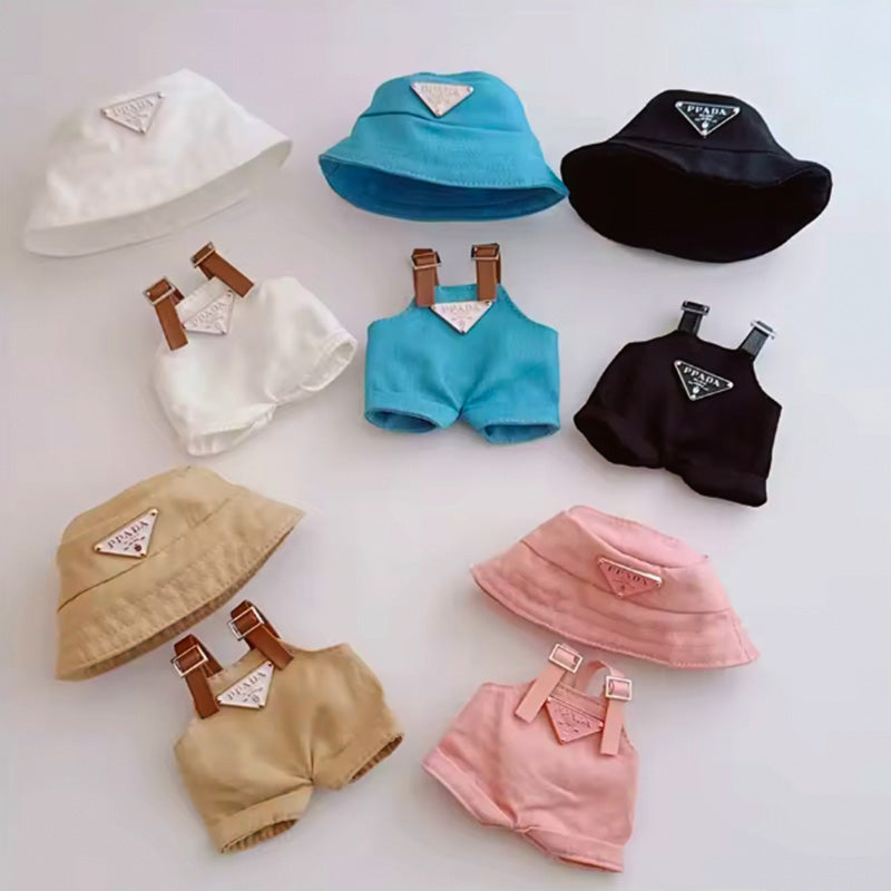 Prada-Outfit für Labubu